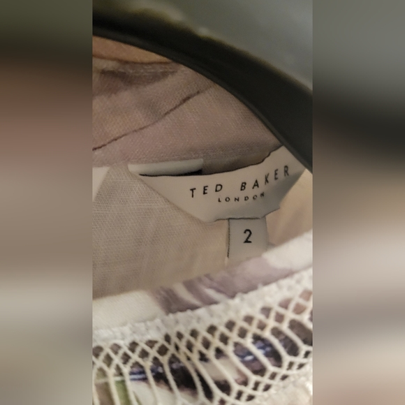 Fleurz Linen Mini Dress - Picture 5 of 9